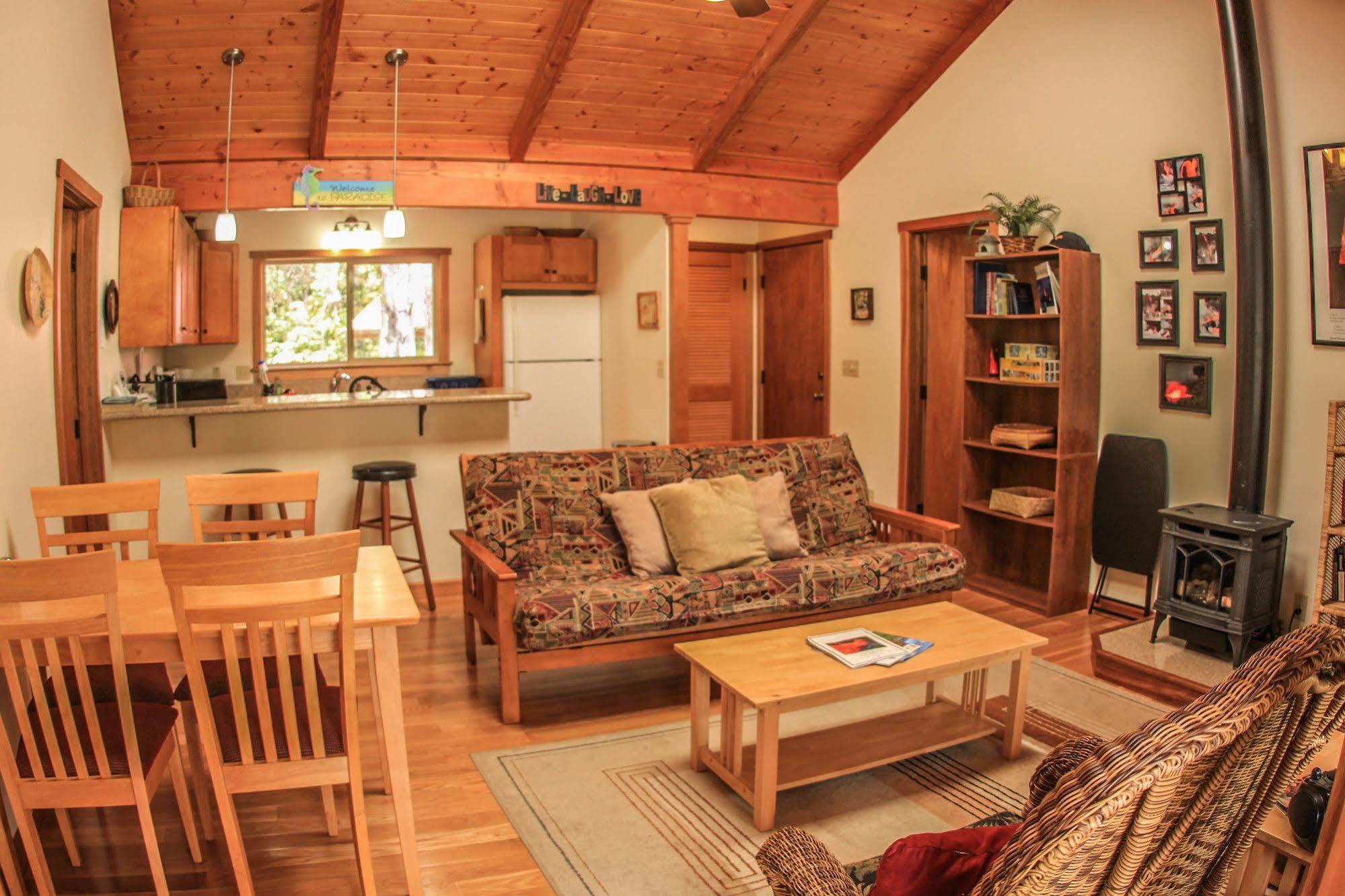 Aolani Hale Villa โวลคาโน ภายนอก รูปภาพ