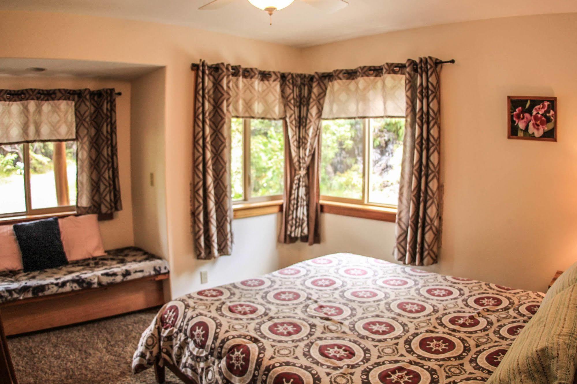 Aolani Hale Villa โวลคาโน ภายนอก รูปภาพ